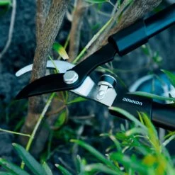 VONROC Snoeischaren Set / Snoeiset - 3-delig - Takkenschaar, Heggenschaar En Snoeischaar 19 VONROC Snoeischaren Set / Snoeiset - 3-delig - Takkenschaar, Heggenschaar En Snoeischaar -Tuingereedschaps Winkel 1200x1200 186