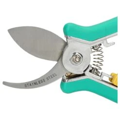 Benson Hofftech 6237 Bloemenschaartje Voor In De Tuin – 21x8x2cm | Snoeischaar | Tuinieren En Onderhoud 10 Benson Hofftech 6237 Bloemenschaartje Voor In De Tuin – 21x8x2cm | Snoeischaar | Tuinieren En Onderhoud -Tuingereedschaps Winkel 1200x1200 195