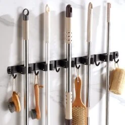 BOTC Bezemhouder - 5 Houders 6 Haken - Gereedschapshouder - Zeflklevend - Bezem Ophangsysteem - Ophanghaken - Tuingereedschap 18 BOTC Bezemhouder - 5 Houders 6 Haken - Gereedschapshouder - Zeflklevend - Bezem Ophangsysteem - Ophanghaken - Tuingereedschap -Tuingereedschaps Winkel 1200x1200 6