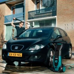 VONROC Hogedrukreiniger V18-2 1800W – 140 Bar – 420 L/h – Incl. 8m Slang, Geïntegreerde Reinigingsmiddelen Tank, Terrasreiniger, Spuitstukken En Accessoires -Tuingereedschaps Winkel 1200x1200 800