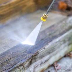 Powertech Professionele Hogedrukreiniger Op Benzine - 6.5 PK - 3600 PSI - 220 Bar - Hogedrukreiniger Auto - Terrasreiniger - Oppervlaktereiniger - Autoreiniger - Zwembadreiniger - 5 Snelkoppelstukken- Zwart / Rood -Tuingereedschaps Winkel 1200x1200 817