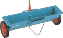 GARDENA Combisysteem Strooiwagen - 40 Cm Strooibreedte - Inhoud 3 Liter - Geschikt Voor 100m² -Tuingereedschaps Winkel 1200x732 1