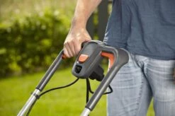 GARDENA - PowerMax™ 1200/32 0- Grasmaaier (gemotoriseerd) - Maaibreedte 32 Cm -Tuingereedschaps Winkel 1200x799 116