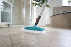 GARDENA Combisysteem - Schrobber - Werkbreedte 30 Cm - Aanbevolen Steellengte 130/150 Cm 15 GARDENA Combisysteem - Schrobber - Werkbreedte 30 Cm - Aanbevolen Steellengte 130/150 Cm -Tuingereedschaps Winkel 1200x799 22