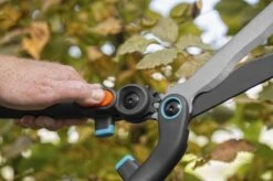 GARDENA - 2 In 1 EnergyCut Heggenschaar - 2.5x Meer Kracht - Totale Lengte 60 Cm -Tuingereedschaps Winkel 1200x799 61