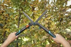 GARDENA - 2 In 1 EnergyCut Heggenschaar - 2.5x Meer Kracht - Totale Lengte 60 Cm -Tuingereedschaps Winkel 1200x799 62