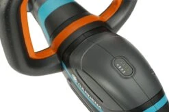 GARDENA - ComfortCut 50/18V-P4A Ready-To-Use Set - Heggenschaar 19 GARDENA - ComfortCut 50/18V-P4A Ready-To-Use Set - Heggenschaar -Tuingereedschaps Winkel 1200x799 70