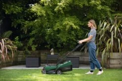 Bosch CityMower 18V-32-300 Grasmaaier - Maaibreedte 32 Cm - Zonder Accu En Lader 23 Bosch CityMower 18V-32-300 Grasmaaier - Maaibreedte 32 Cm - Zonder Accu En Lader -Tuingereedschaps Winkel 1200x800 143