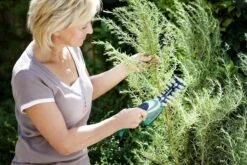 Bosch ISIO Gen III Accu Buxusschaar + Grasschaar -Tuingereedschaps Winkel 1200x800 23