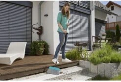 GARDENA Combisystem Terrasbezem - Breedte 32cm - Geadviseerde Steellengte 130cm -Tuingereedschaps Winkel 1200x822