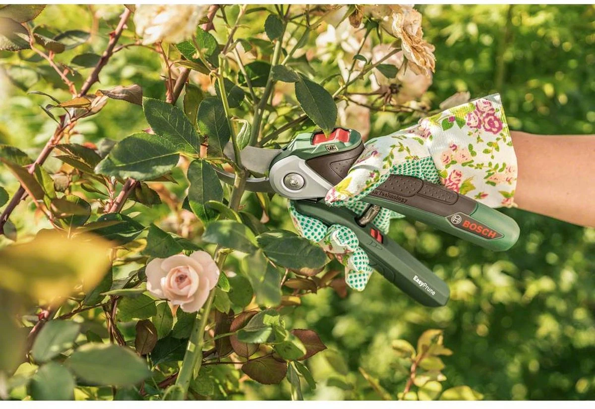 Bosch EasyPrune Accu Snoeischaar - 3.6 V Accu - USB 5 Bosch EasyPrune Accu Snoeischaar - 3.6 V Accu - USB - Afbeelding 3