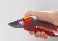 WOLF-Garten Snoeischaar "Premium Plus" RR 4000 - Max. Knipdiameter 22 Mm - Links- En Rechtshandige - Softinleg Handgreep - Snijhoek 30° - Voor Grote Handen - Vervangbare Messen -Tuingereedschaps Winkel 1200x840