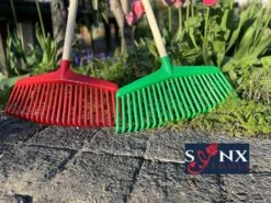 Synx Tools Gazonhark Bladhark 23 Tanden Hark - Harken - Grashark- Gazon - Kunststof Blauw/groen -Met Steel 120cm -Tuingereedschaps Winkel 1200x899 2