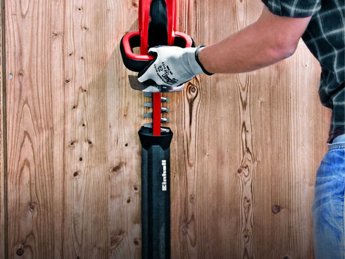 Einhell Accu Heggenschaar GE-CH 1846 Li-Solo Power X-Change (Li-Ion - 18 V - 46 Cm Zaaglengte - 15 Mm Tandafstand - Ergonomische Handgreep - Zonder Accu En Lader) 22 Einhell Accu Heggenschaar GE-CH 1846 Li-Solo Power X-Change (Li-Ion - 18 V - 46 Cm Zaaglengte - 15 Mm Tandafstand - Ergonomische Handgreep - Zonder Accu En Lader) - Afbeelding 20