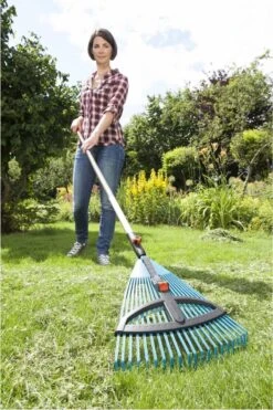 GARDENA Combisysteem Bladhark Hark - Werkbreedte Verstelbaar Van 35 Tot 52cm - Excl. Steel -Tuingereedschaps Winkel 800x1200 7