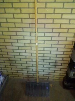 Atlas Steel - Lengte : 170 Cm -Tuingereedschaps Winkel 900x1200