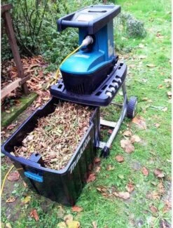 Makita UD2500 Hakselaar - 2500W 14 Makita UD2500 Hakselaar - 2500W -Tuingereedschaps Winkel 912x1200